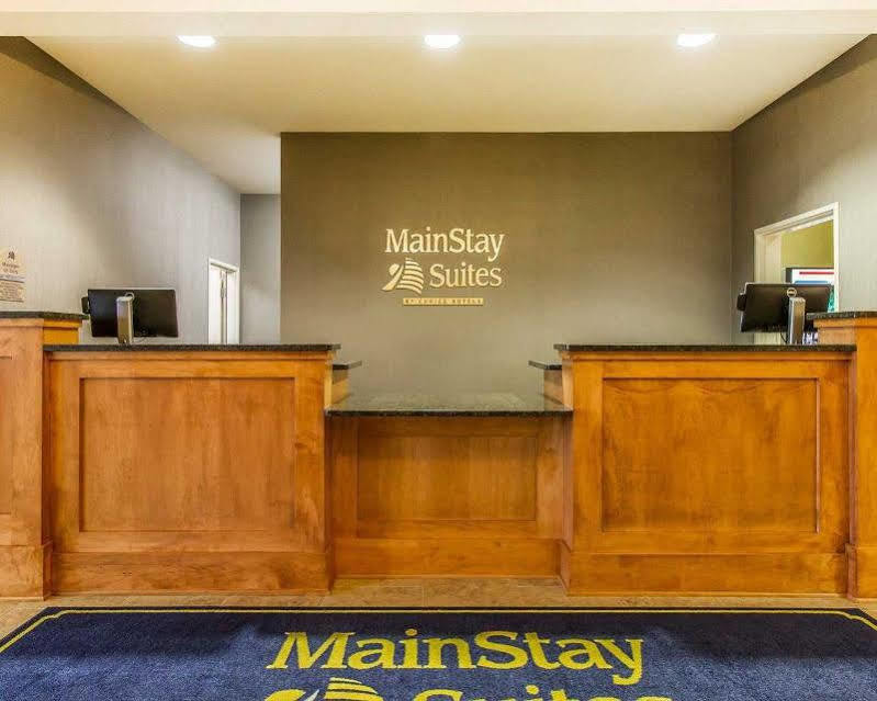 Mainstay Suites Stanley 外观 照片